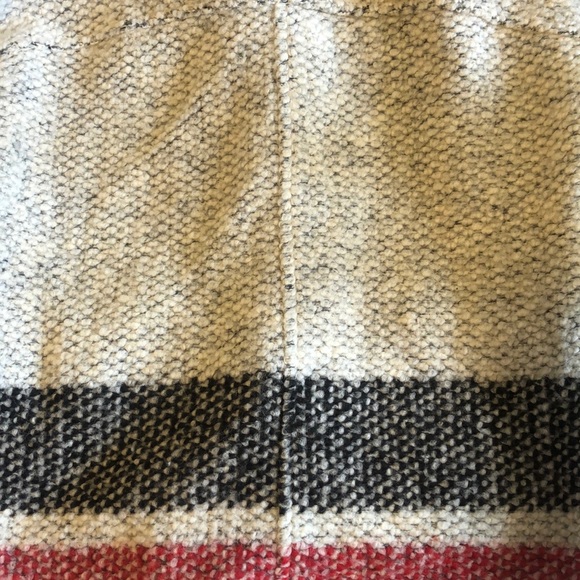 Adorable wool 3/4. Sleeve sweater coat from gap - Picture 5 of 10